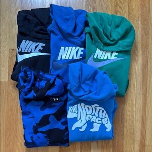 Lot of 5 EUC boys xl hoodies Nike, North Face and Under Armour